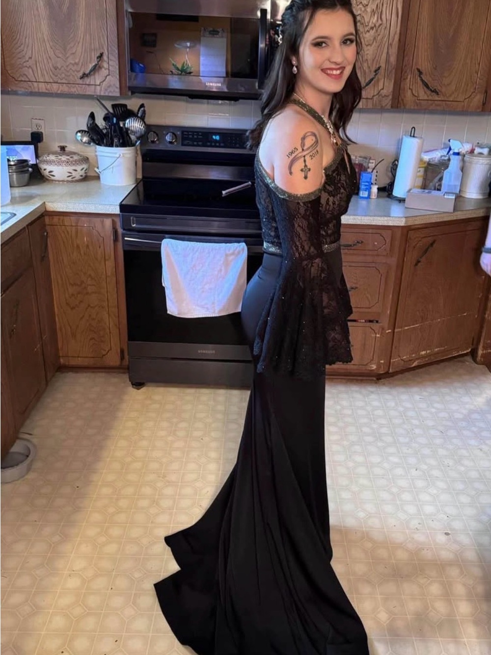 Prom Dress - Picture 3 of 3